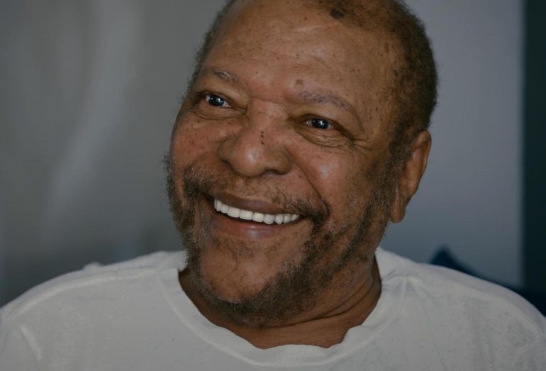 Vila Isabel desfaz fusão e escolhe samba de Martinho da Vila para o Carnaval 2027